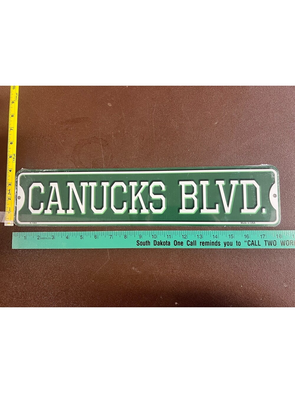 Vancouver Canucks BLVD Green Aluminum Street Sign 4x18 Hockey Decor